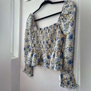En Saison Floral Smocked Blouse